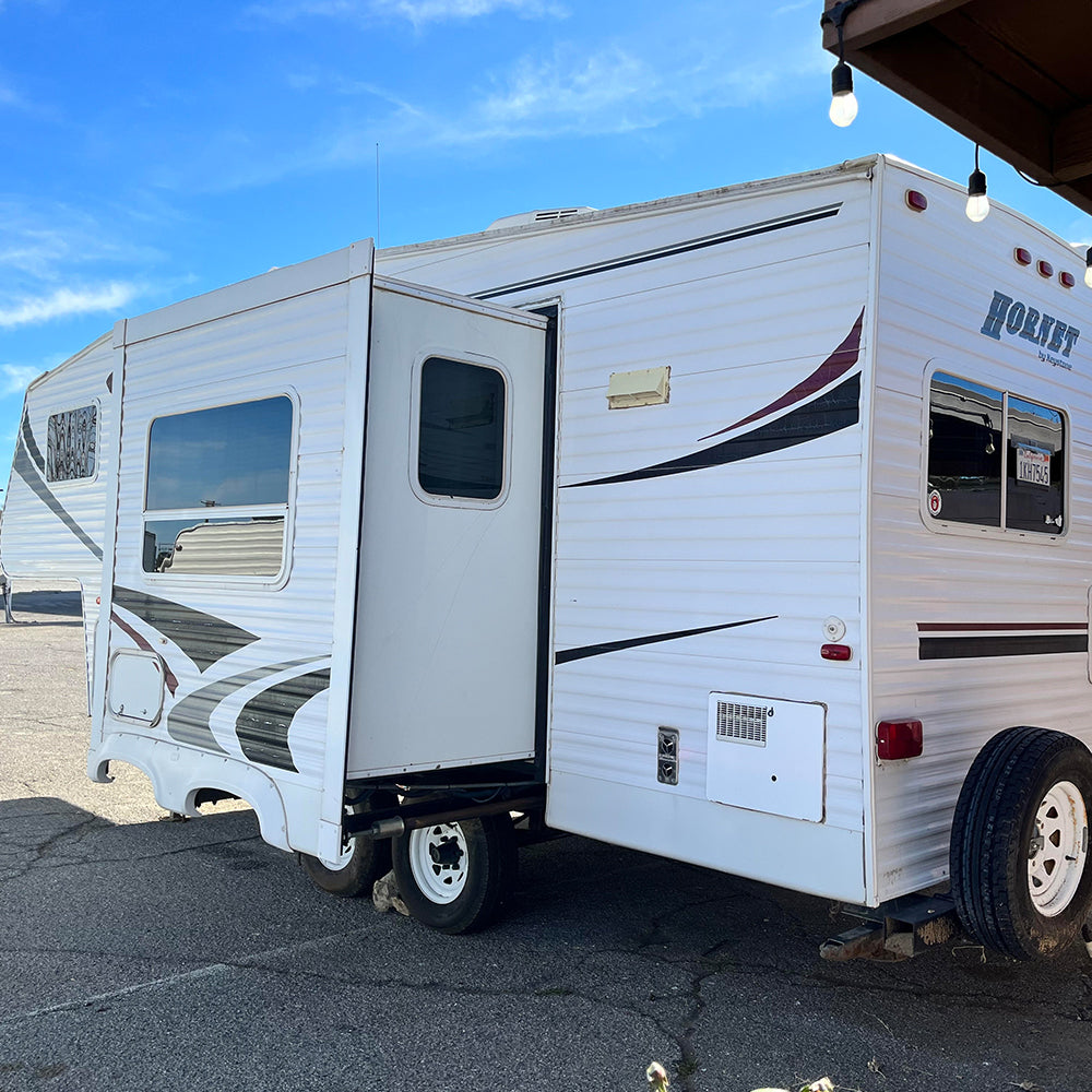 Keystone Hornet - 2005