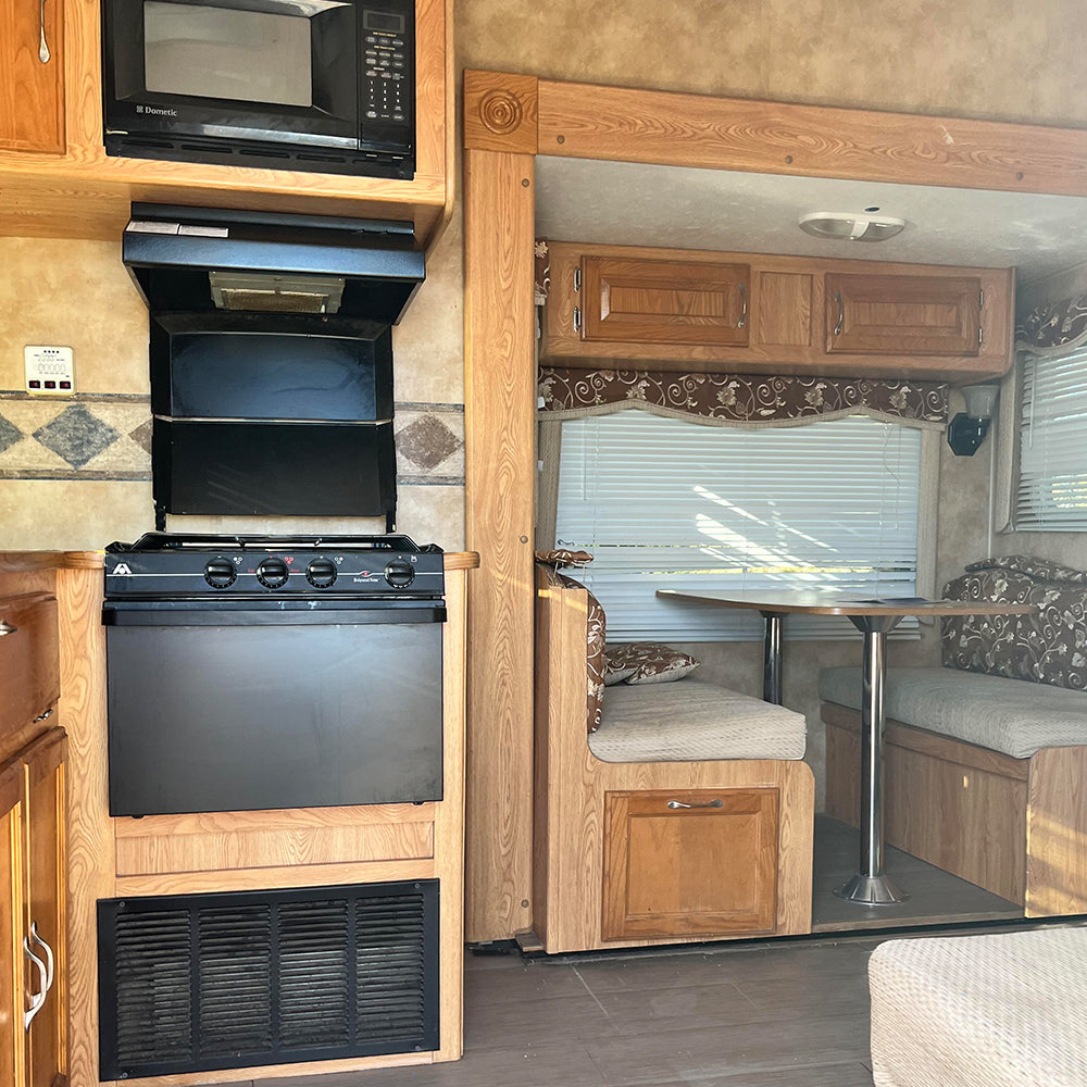 Keystone Hornet - 2005